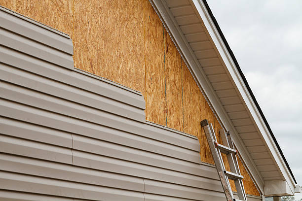 24/7 Emergency Storm Damage Siding Repair experts in Blacklick, OH
